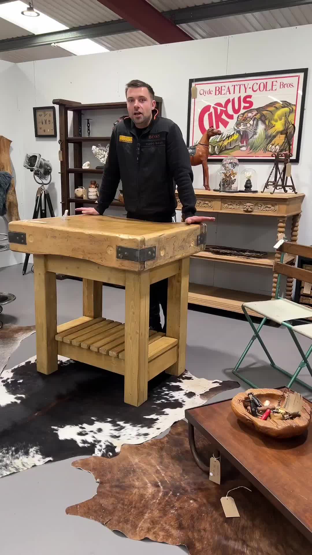 @harrisonsantiquescentre