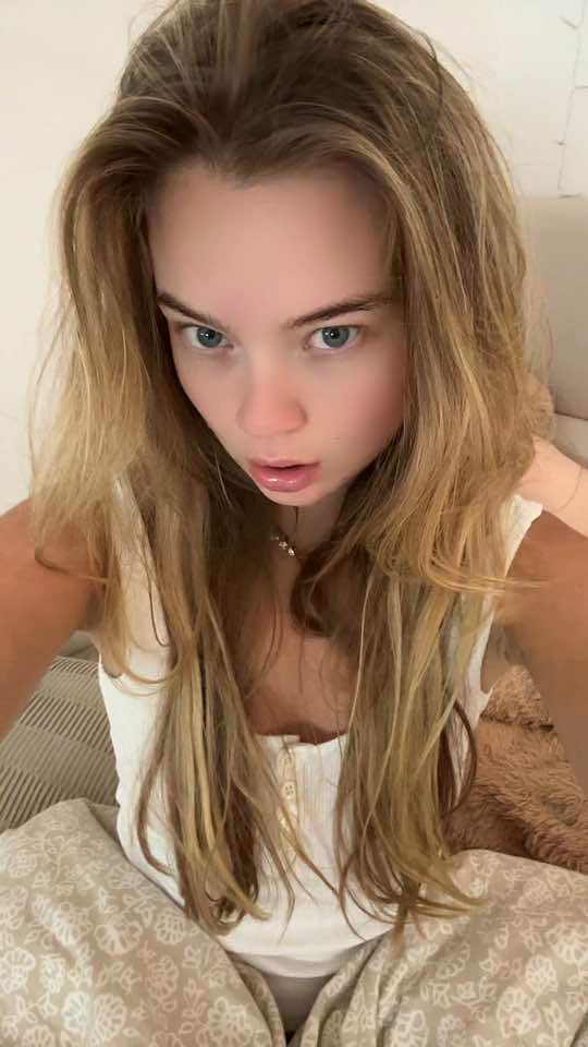 @Laura ✟ Eva