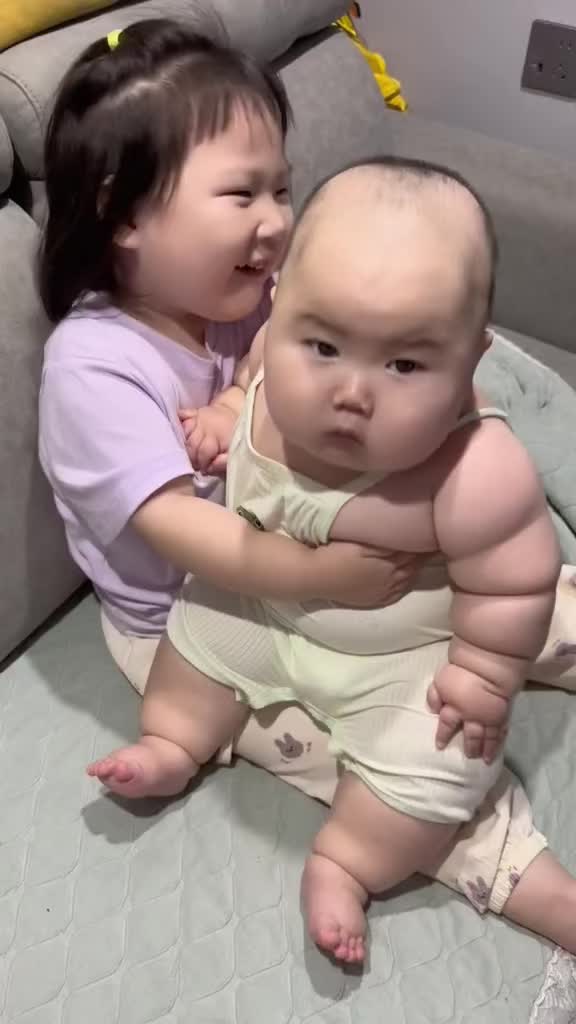 @V&iacute;a Con Cưng.