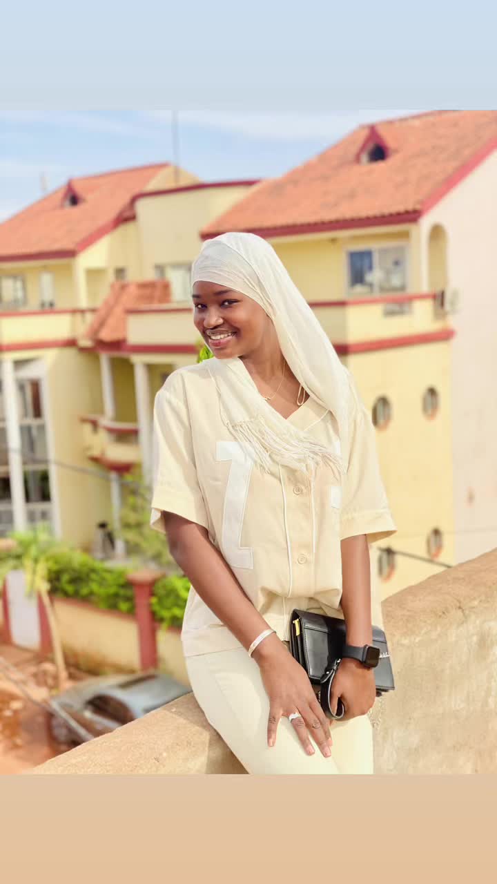 @Binta 👩officiel ❤️🦋