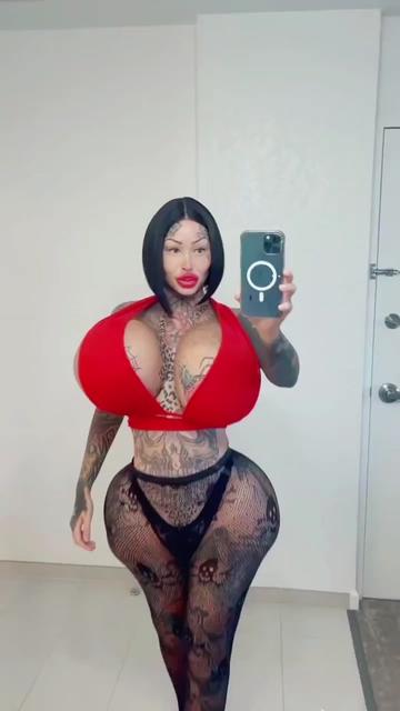 @xomarym