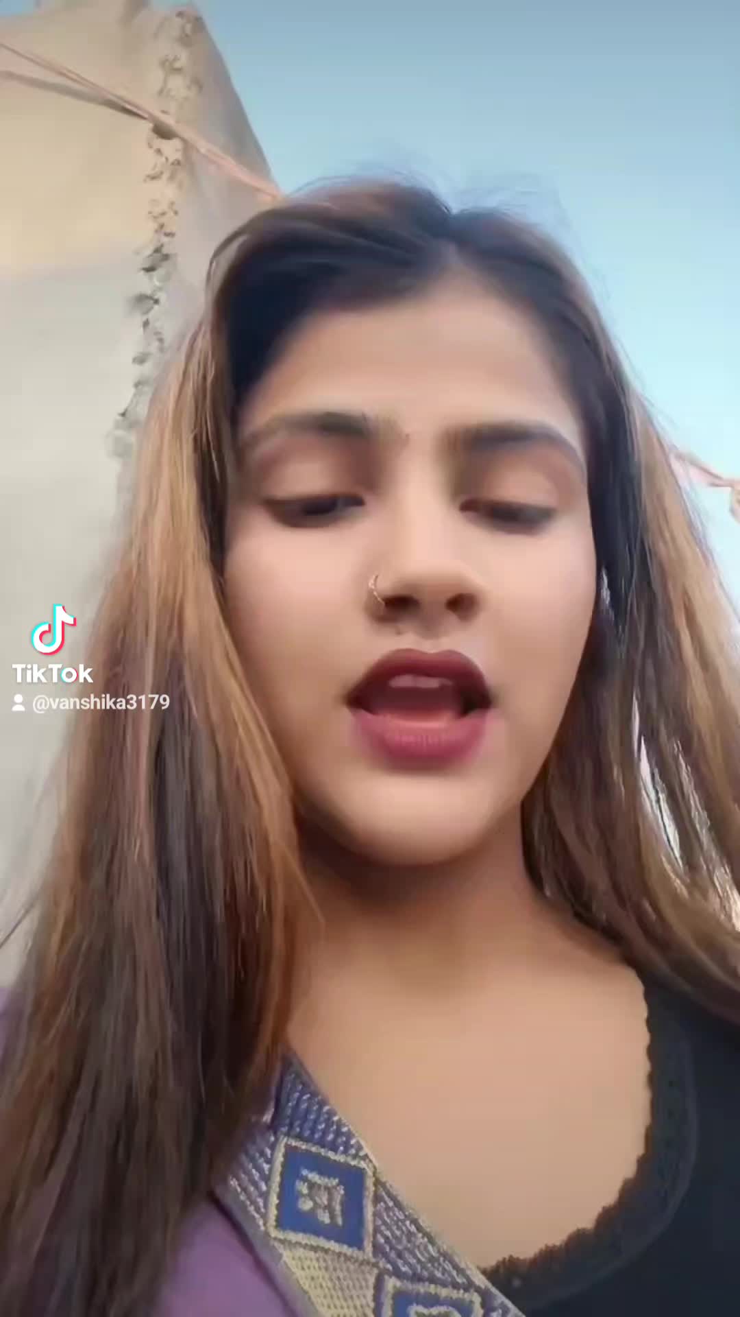 @vanshika15❤️❤️🌹