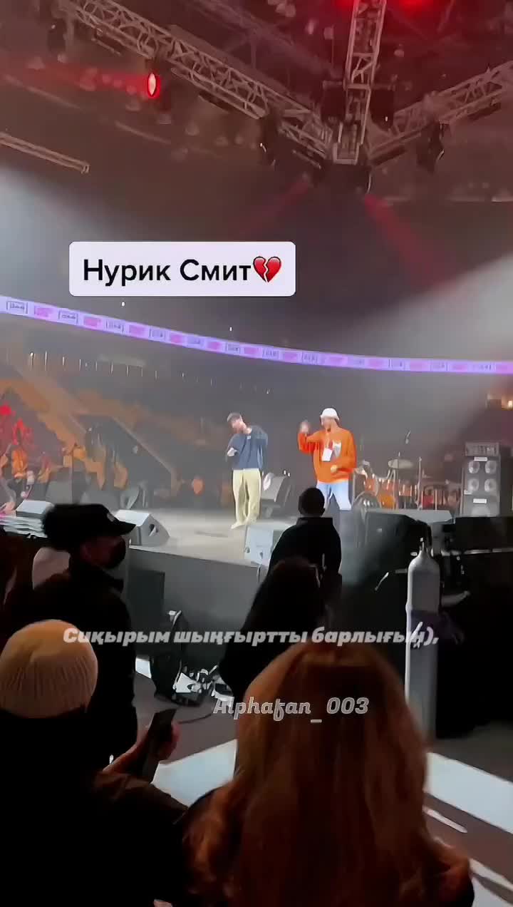 @Kaviaaa_✅