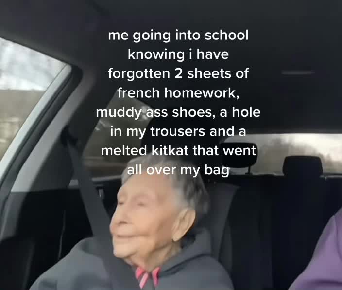 @g10