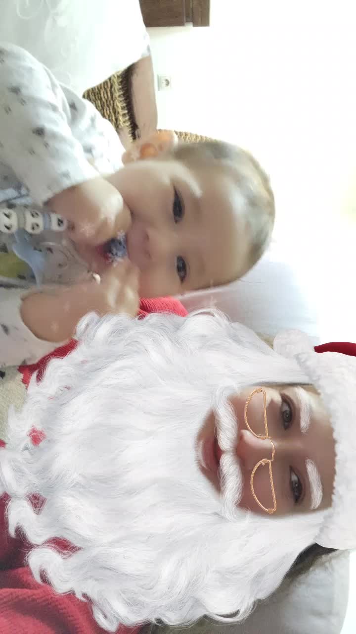 @Clara Antelo