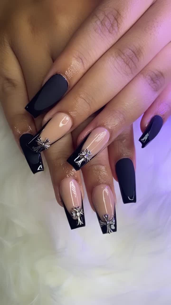 @Dimplesnailsbar