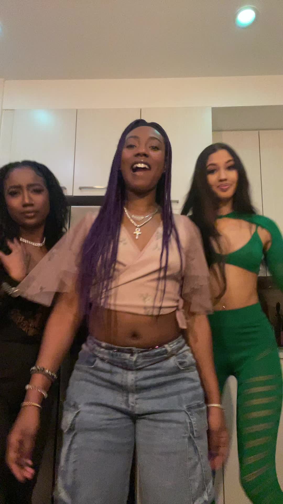@DopeGirl Zhan&eacute;