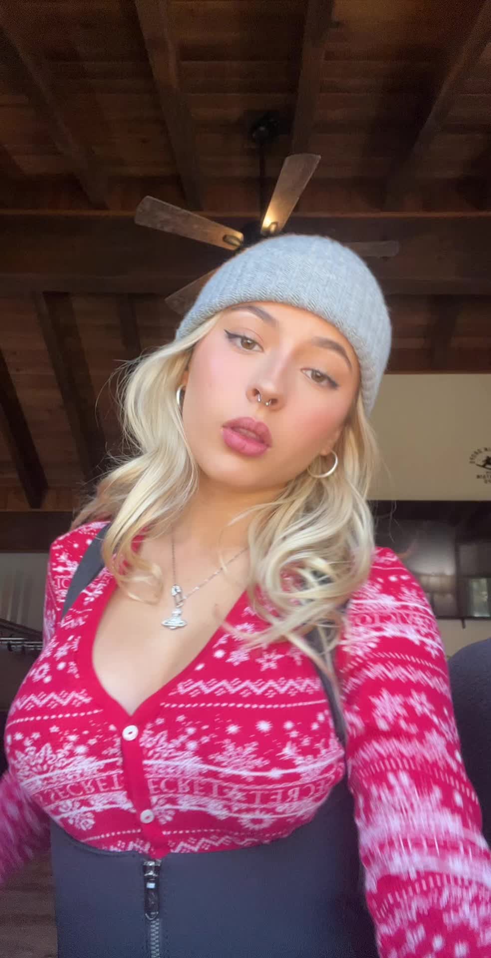@Eve Simone