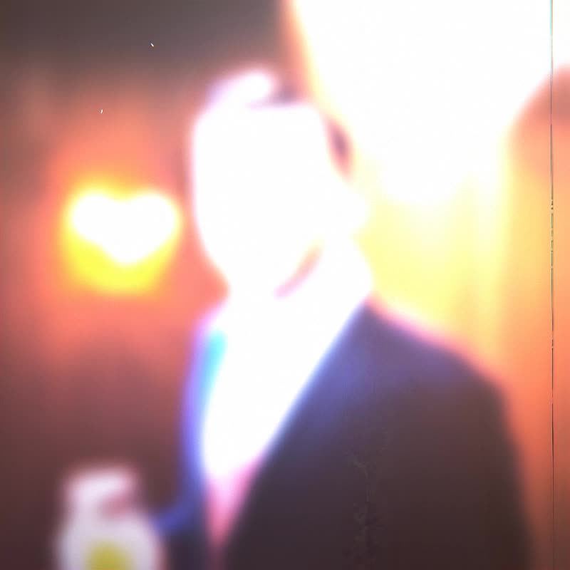 @⃟