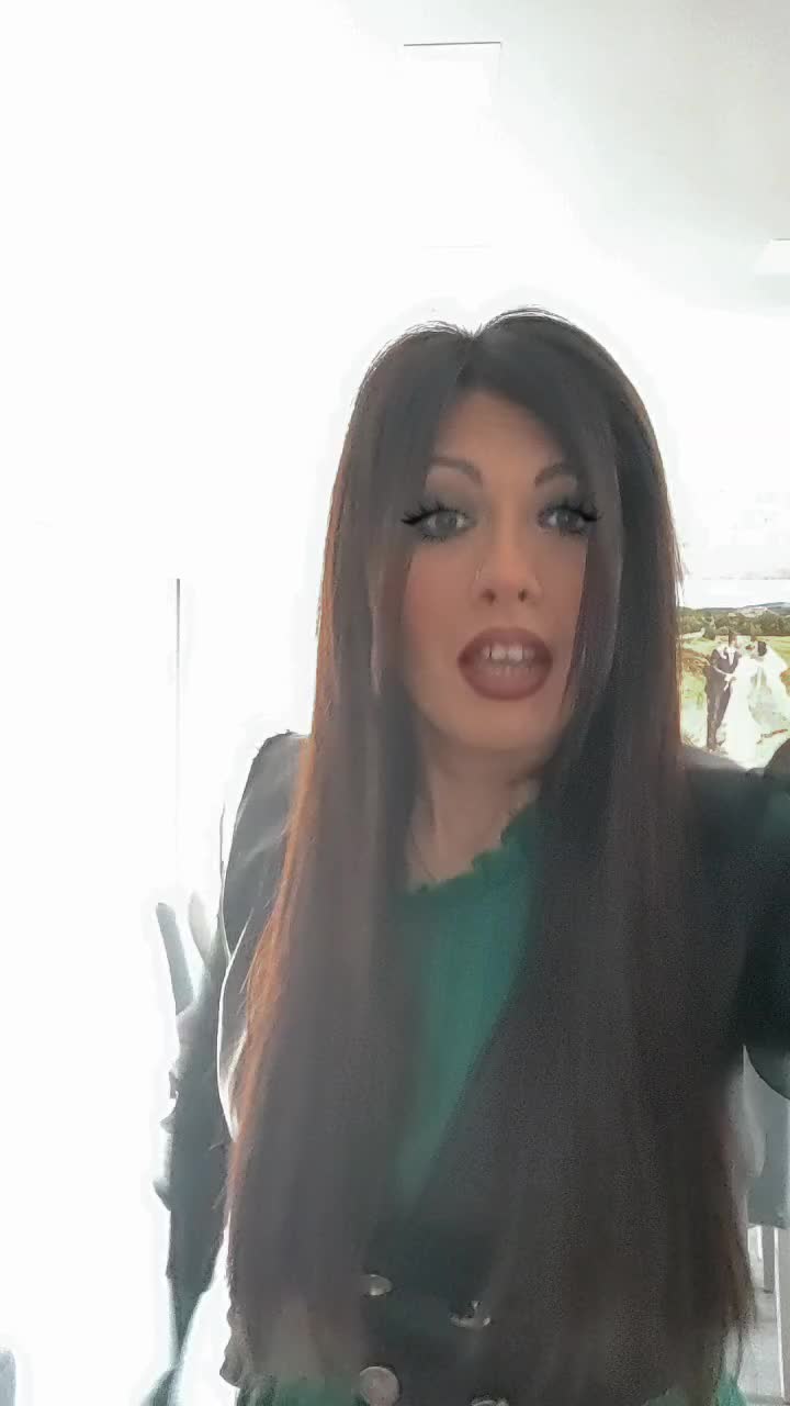 @Valentina