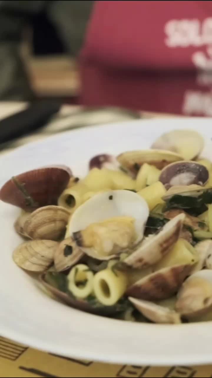 @O vicolo 'e l'aller&iacute;a