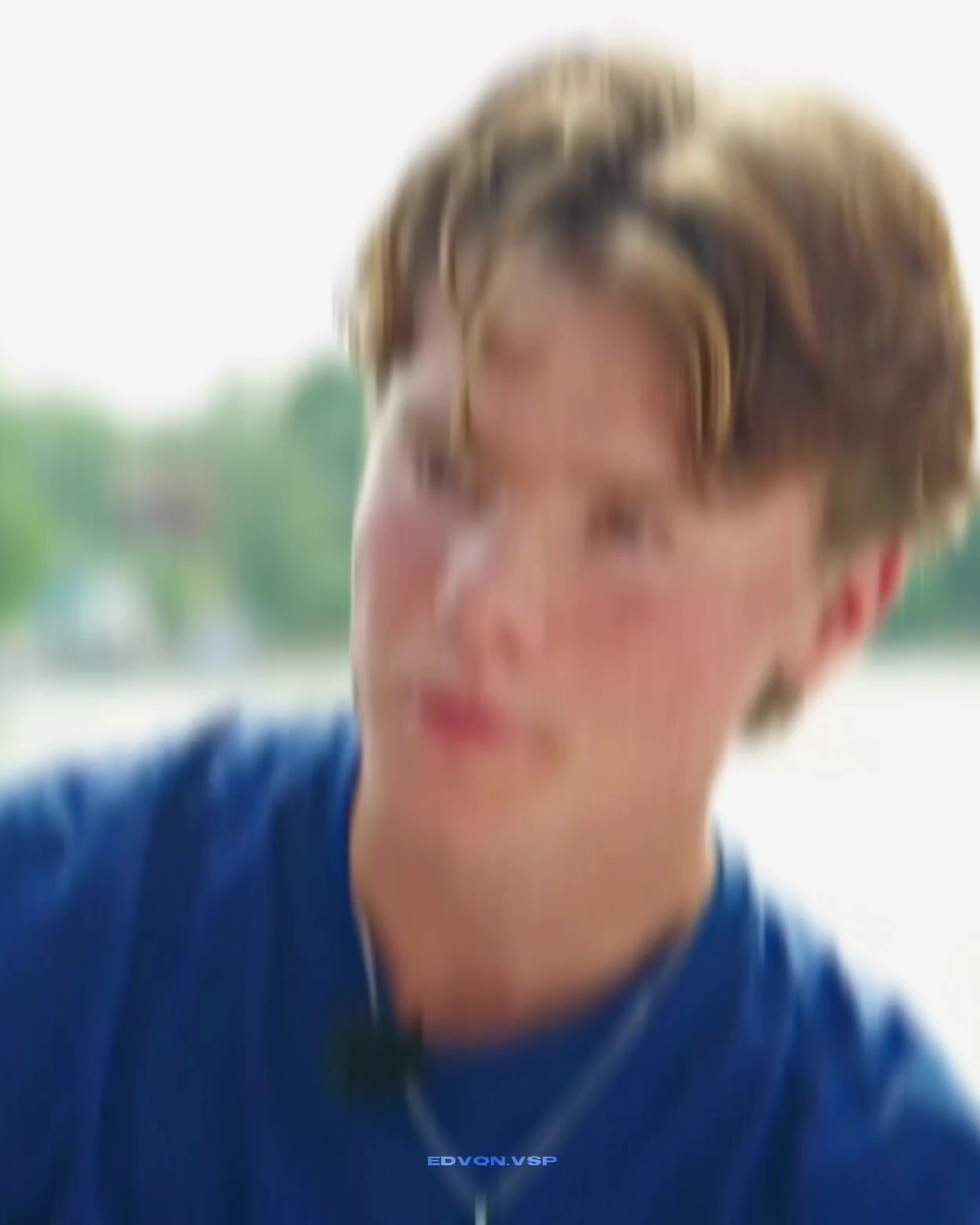 @♛