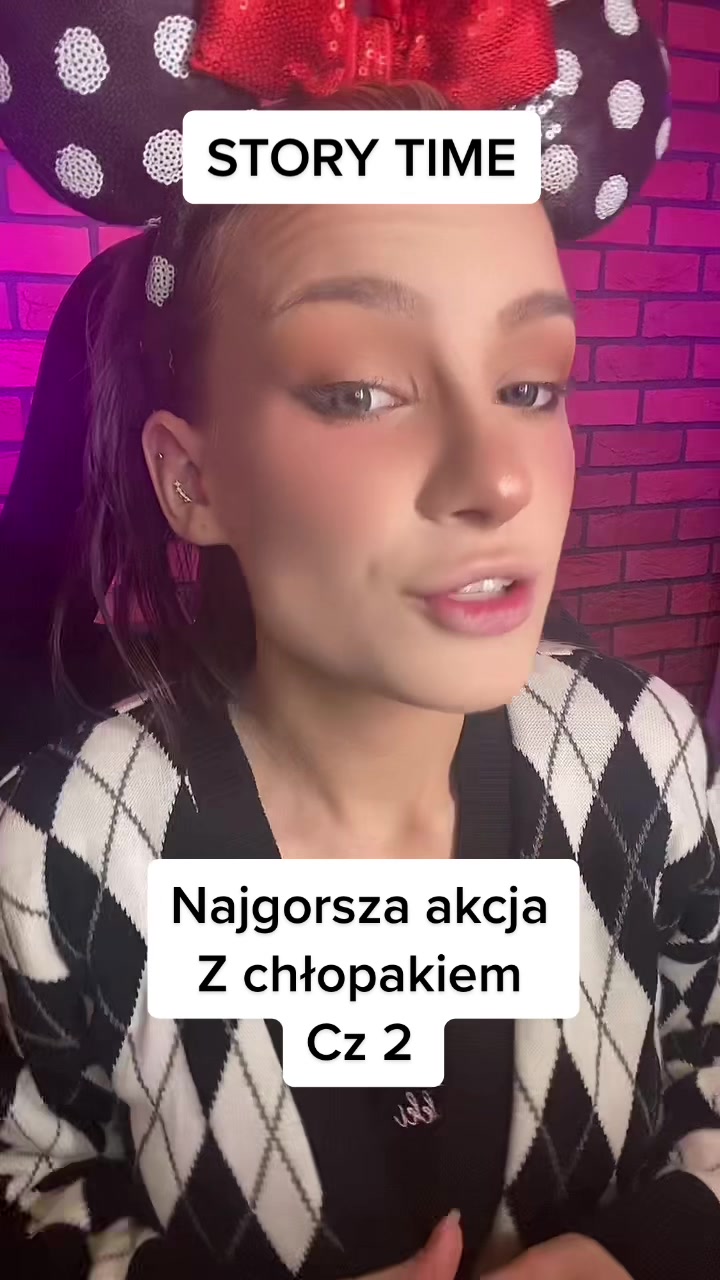 @adriannaskon