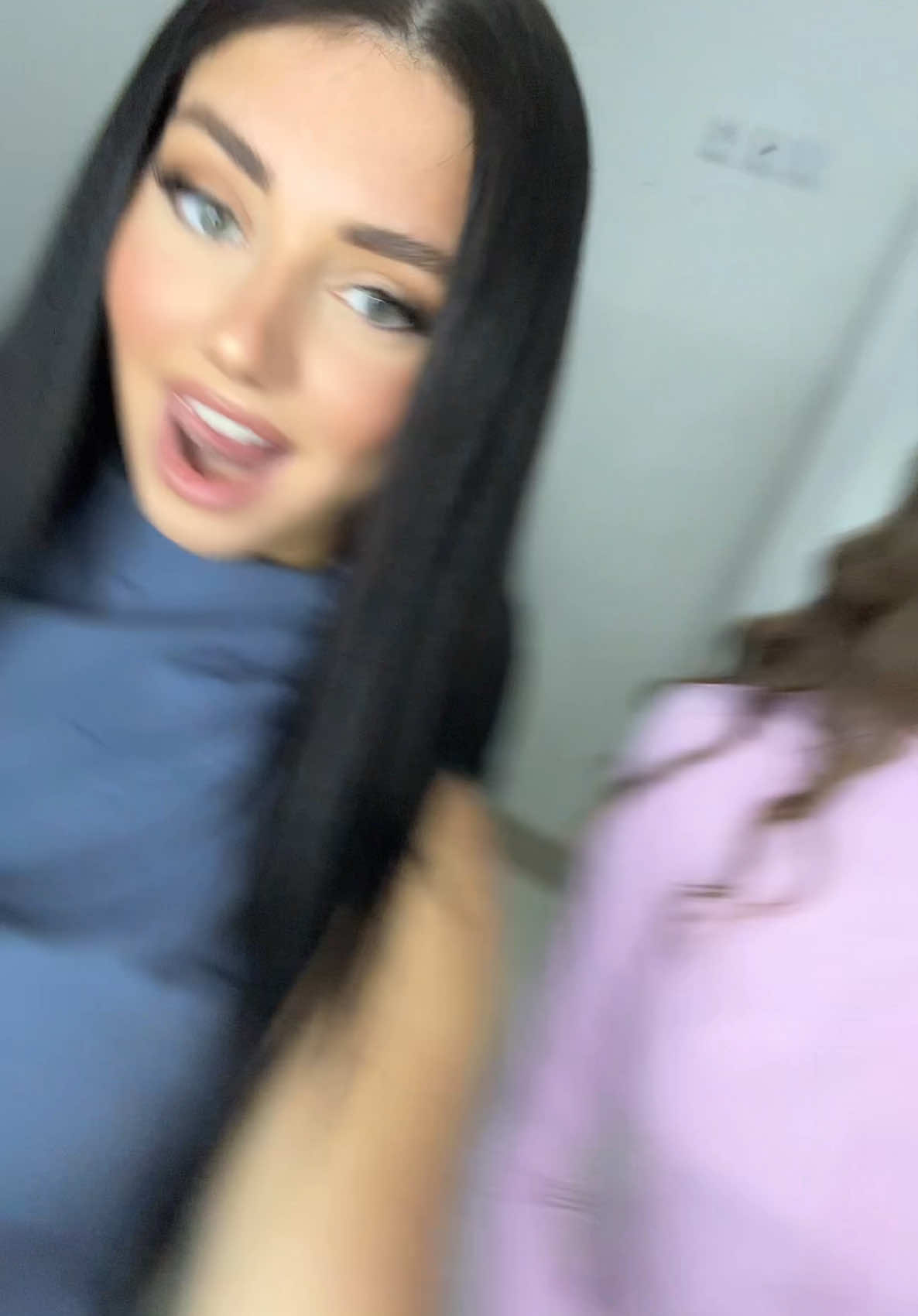 @elenaaarr._