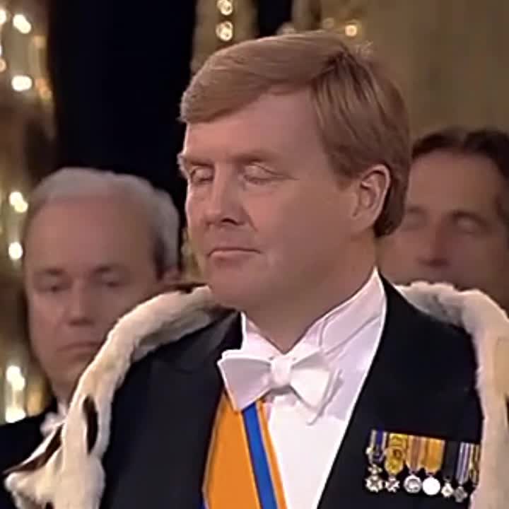 @𝑹𝒐𝒚𝒂𝒍 𝑶𝒇𝒇𝒄𝒊𝒂𝒍 🔱