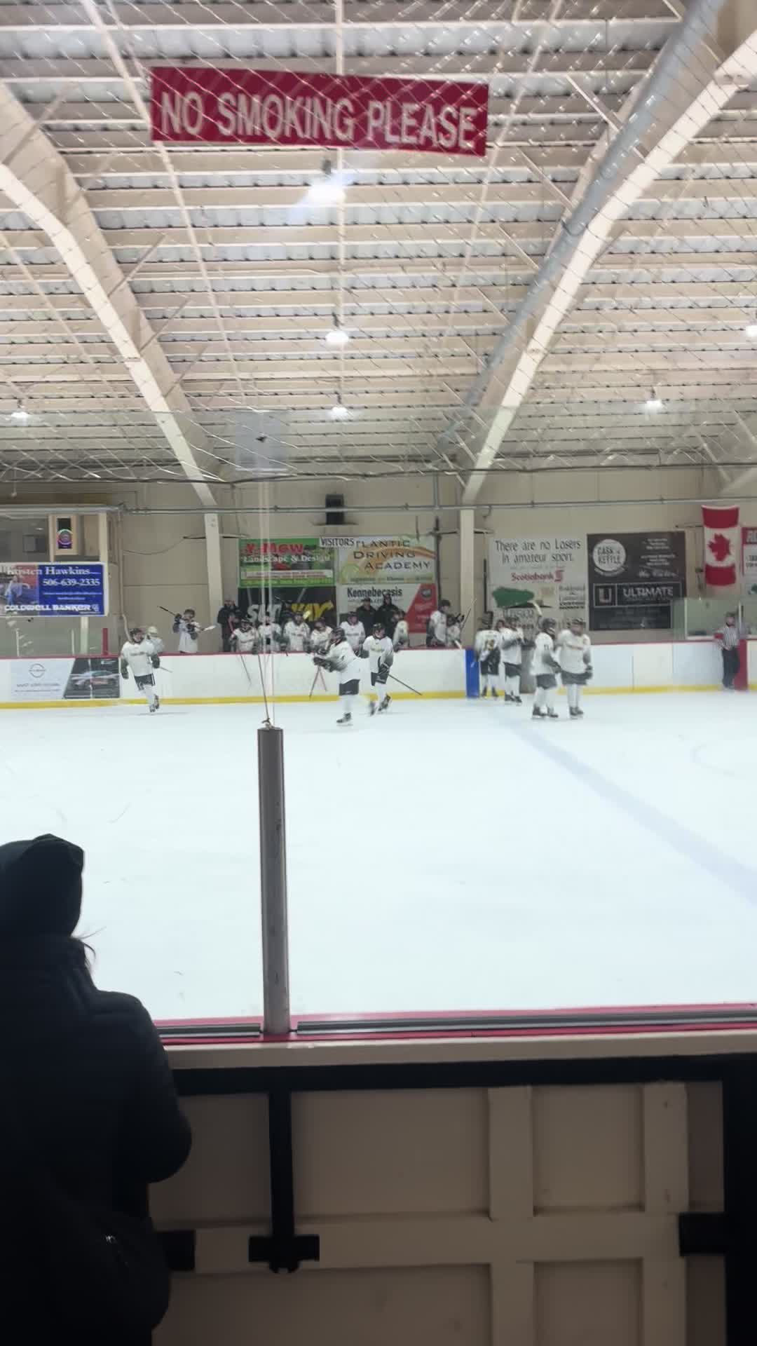 @Sunny Corner Thunder 🏒
