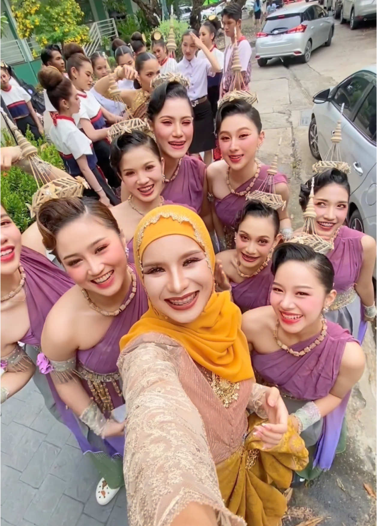 @fangfangg