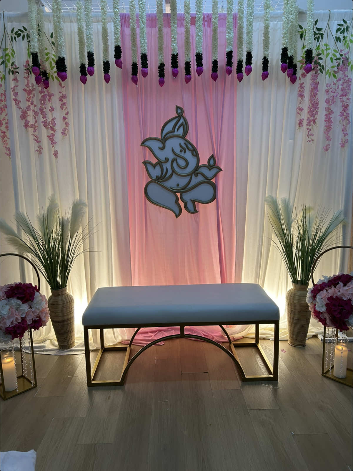 @RADHE DECO