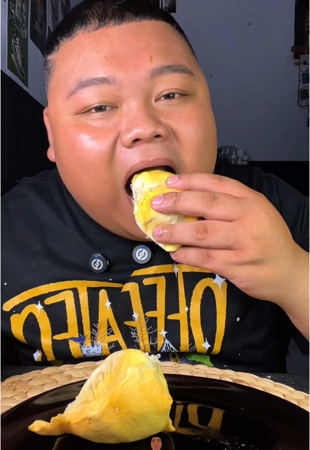 @Monggonedho