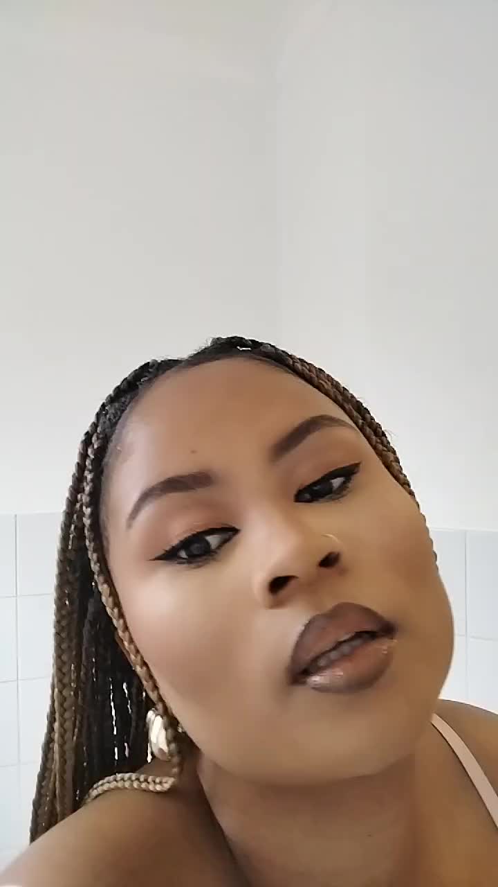 @Montasha🦋
