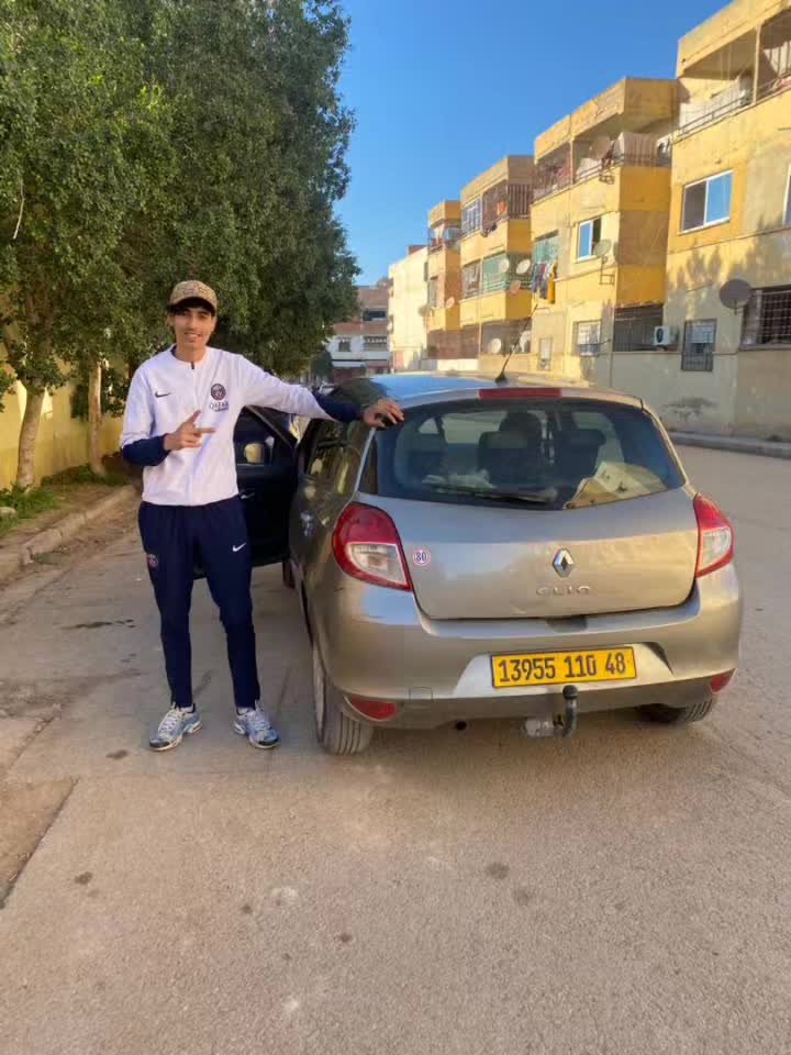 @Isma&iuml;l BENTARMOUL🇲🇫🇪🇺