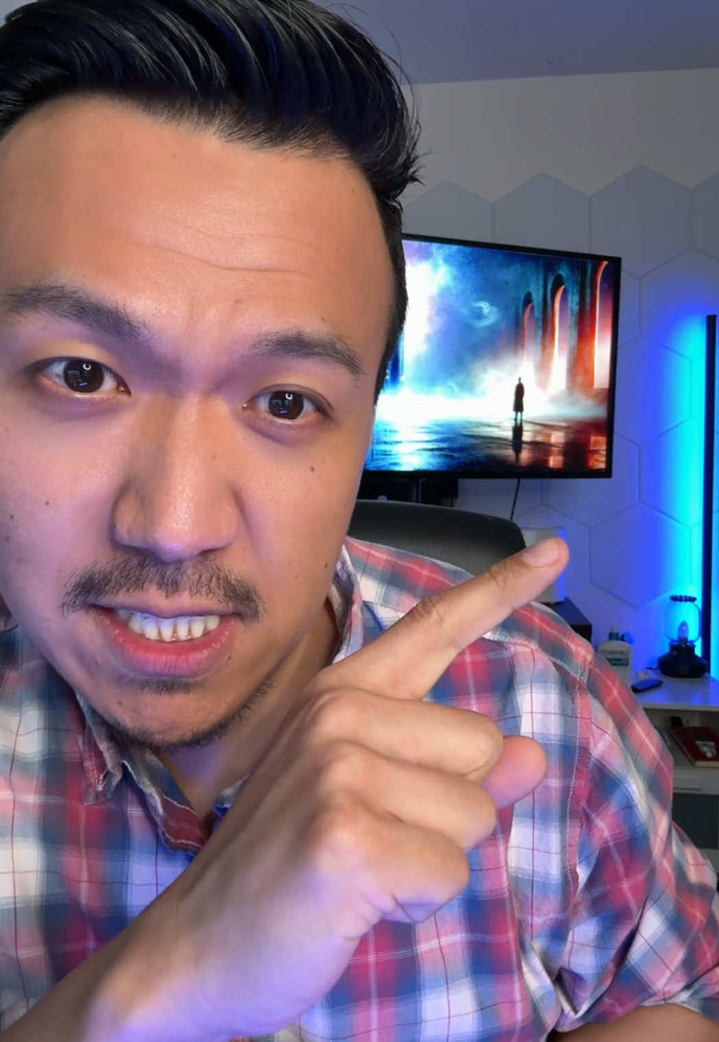 @RealTomChou