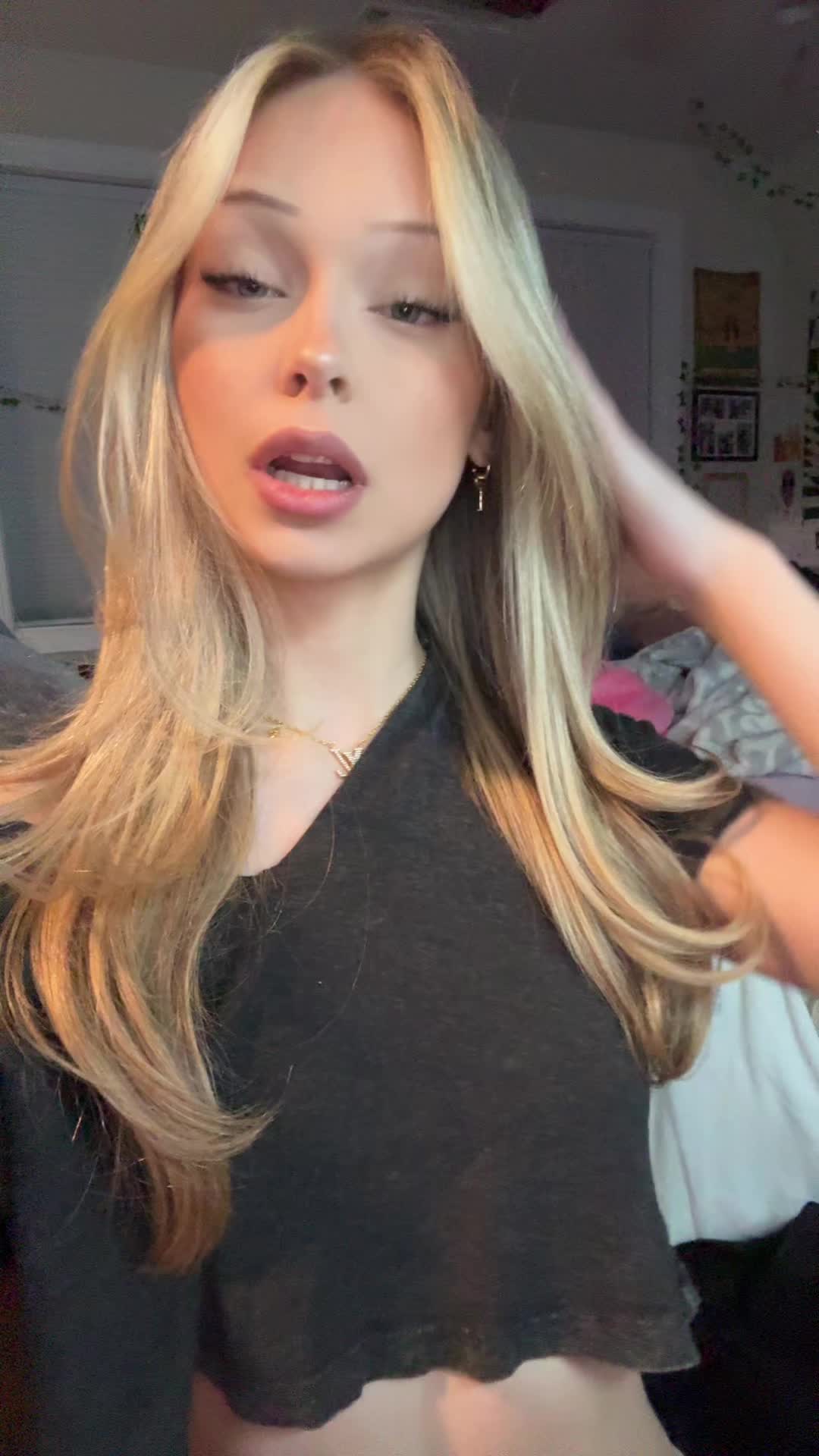 @brysee