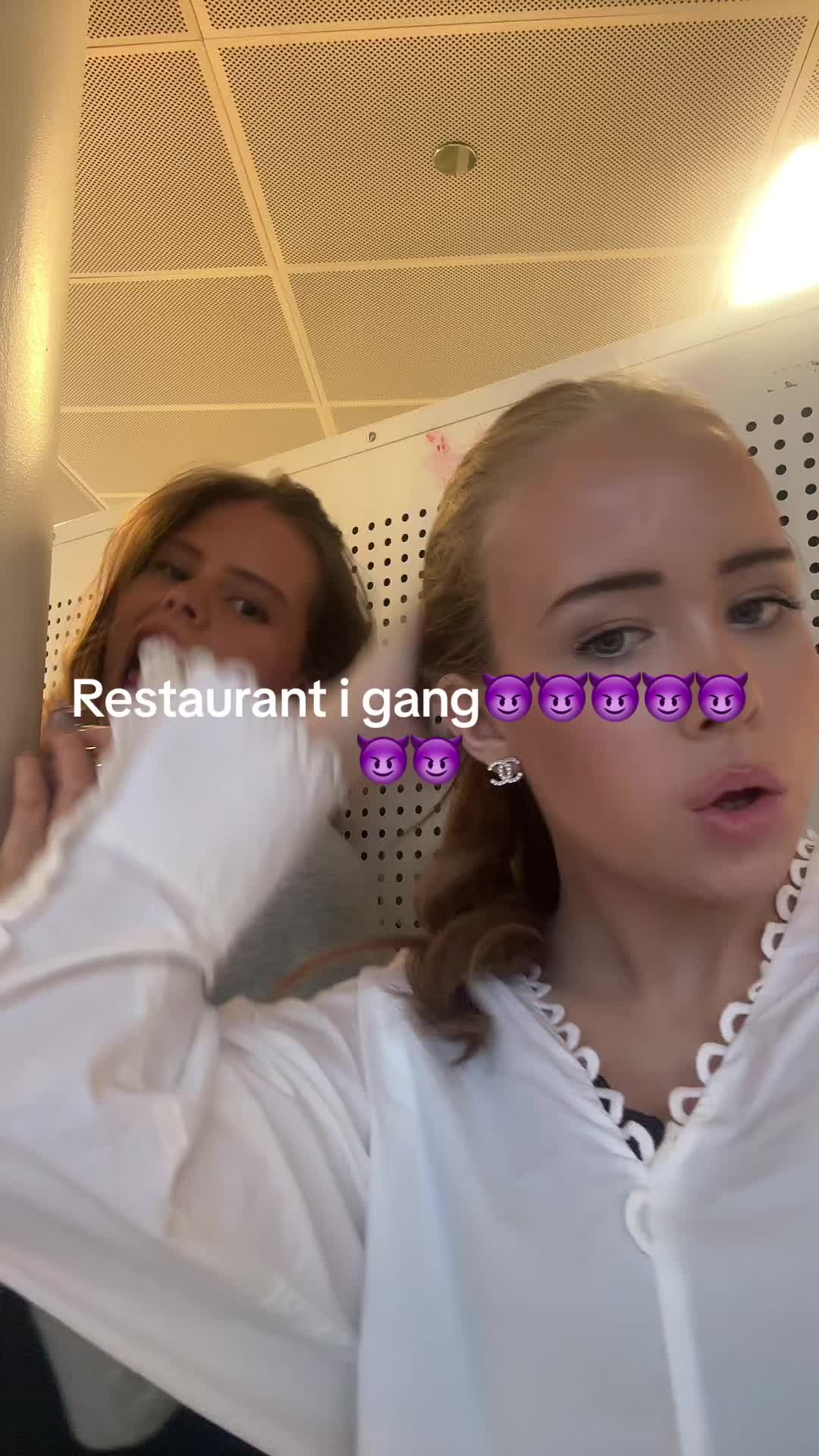 @Ring Rock Diner E.B