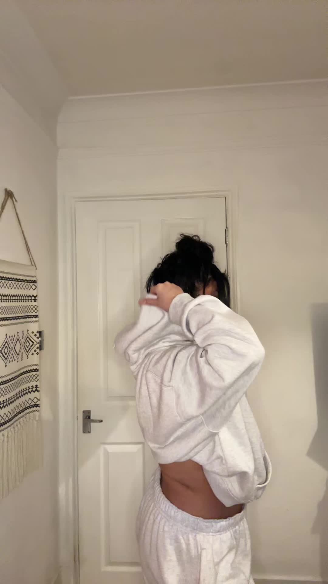 @alxndrajxdee