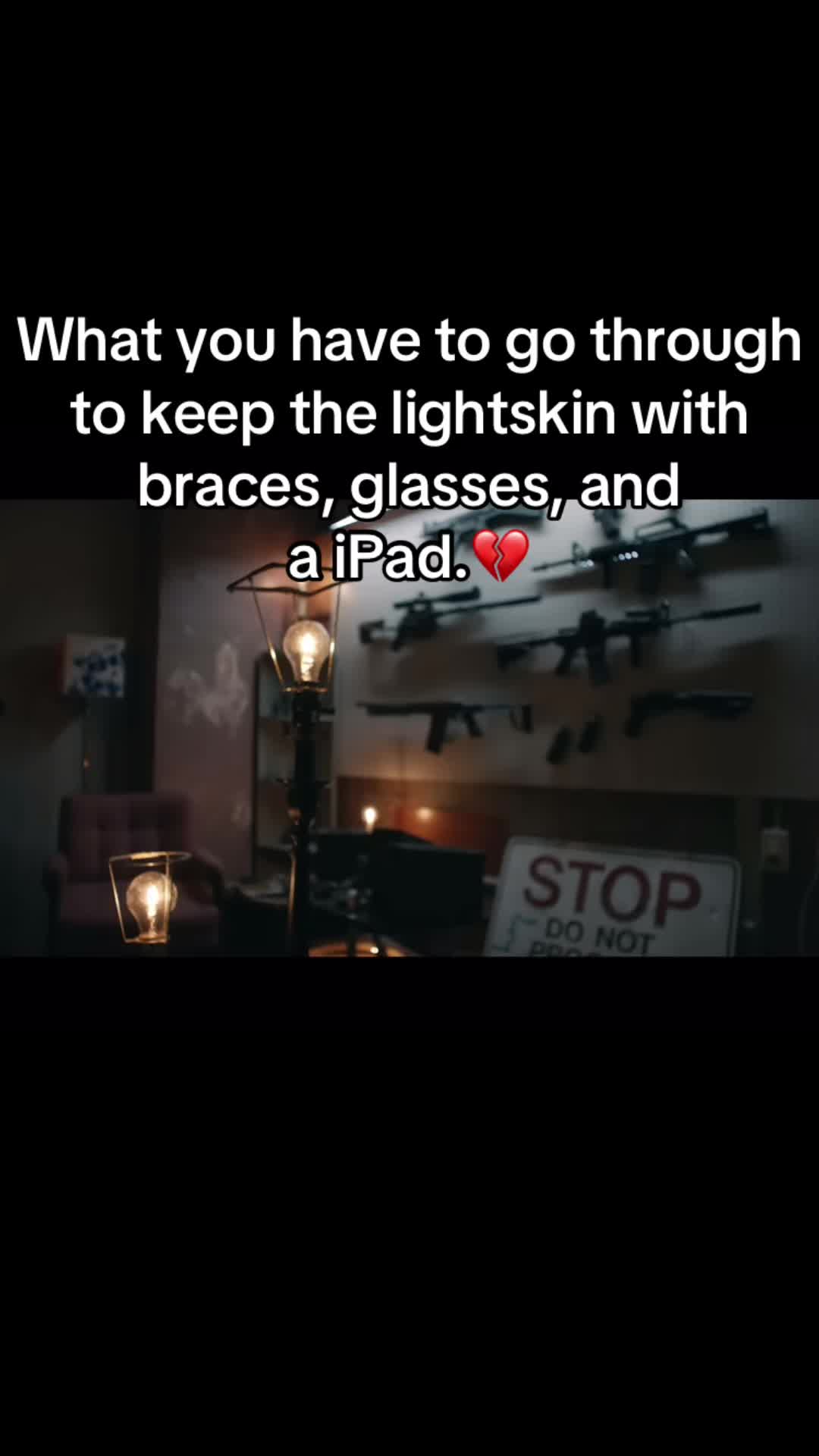 @Dee🧟&zwj;♂️