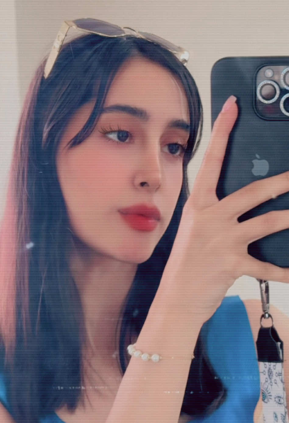 @inaaznin