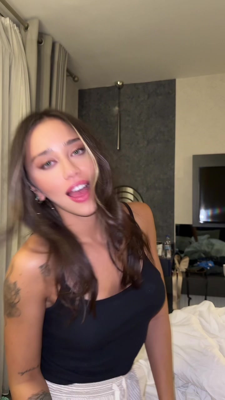 @zeynepalkan