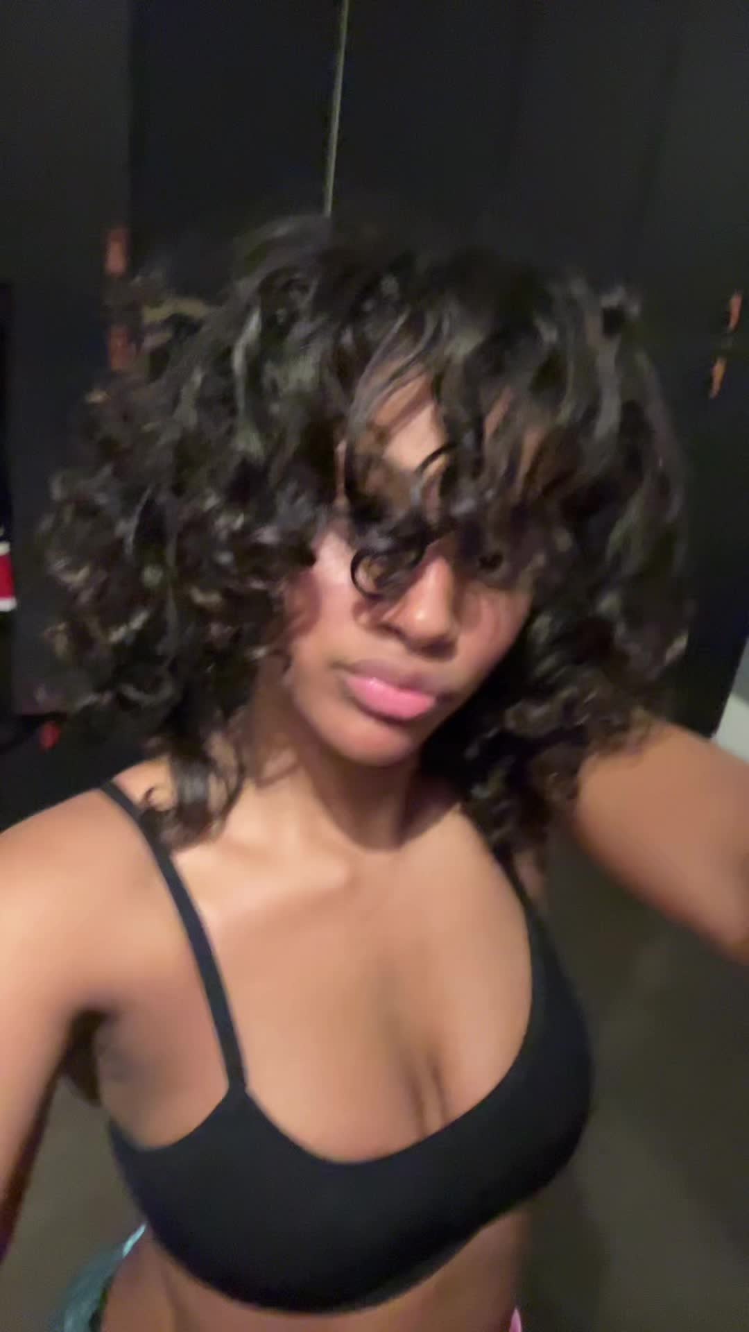 @Laila!