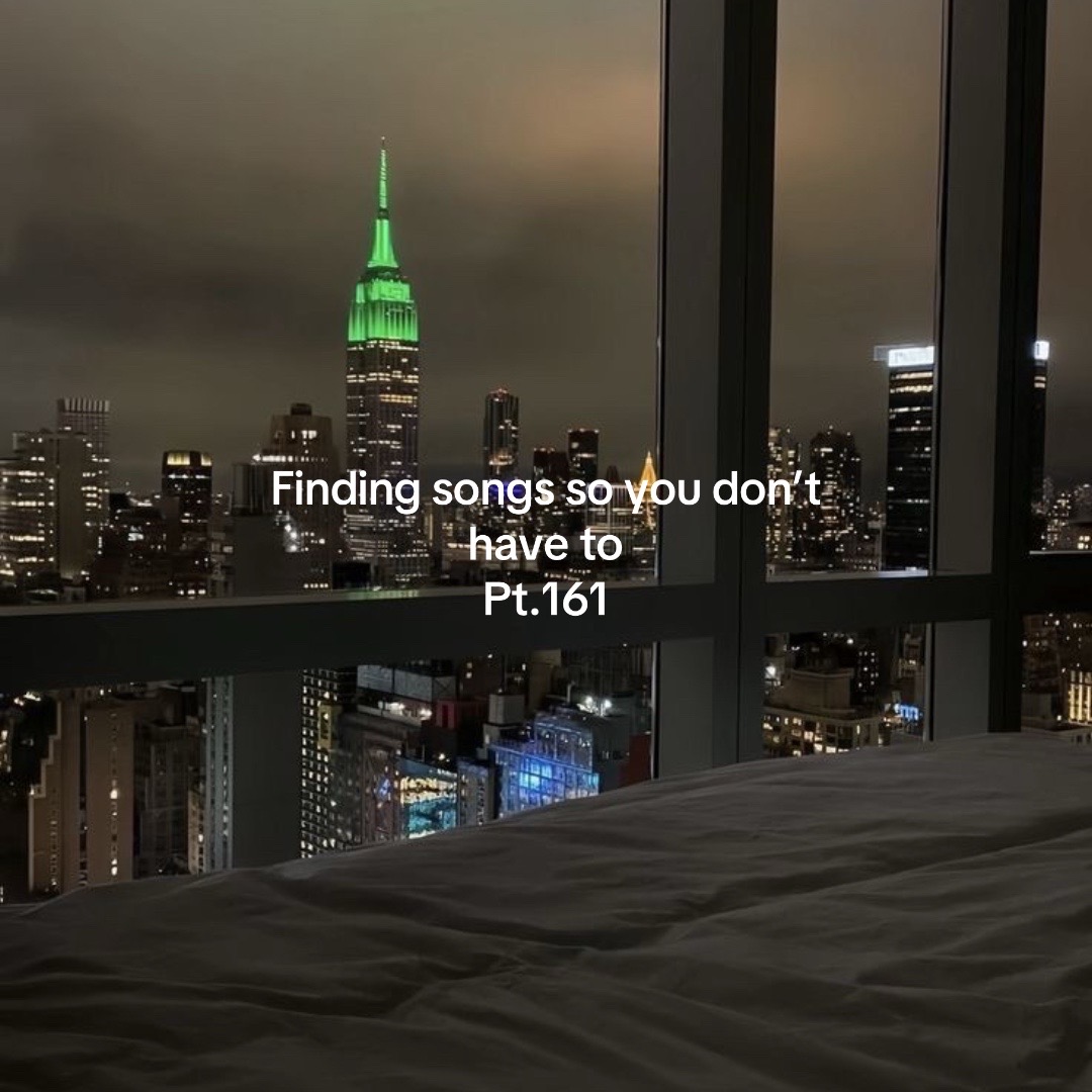 @🎧