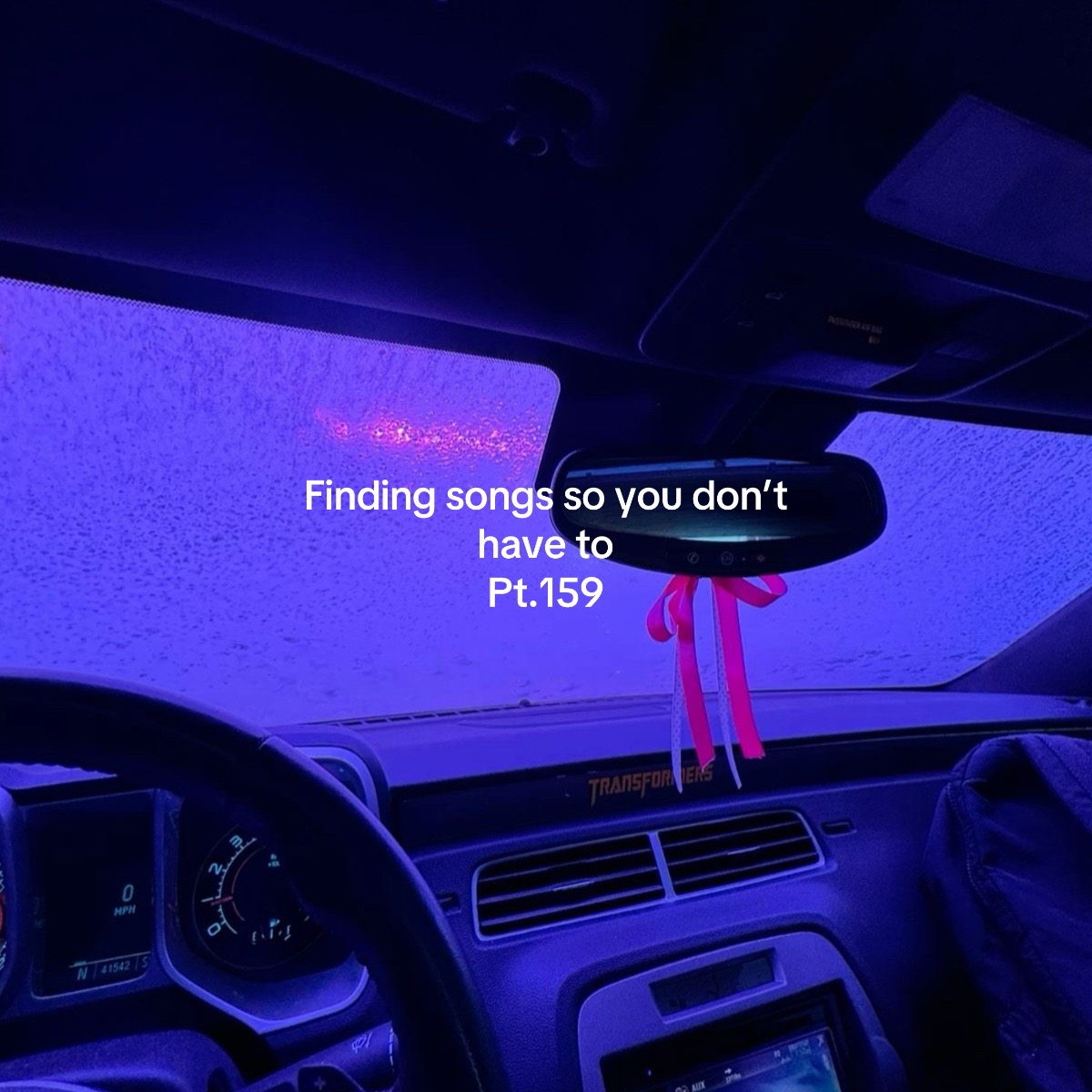 @🎧
