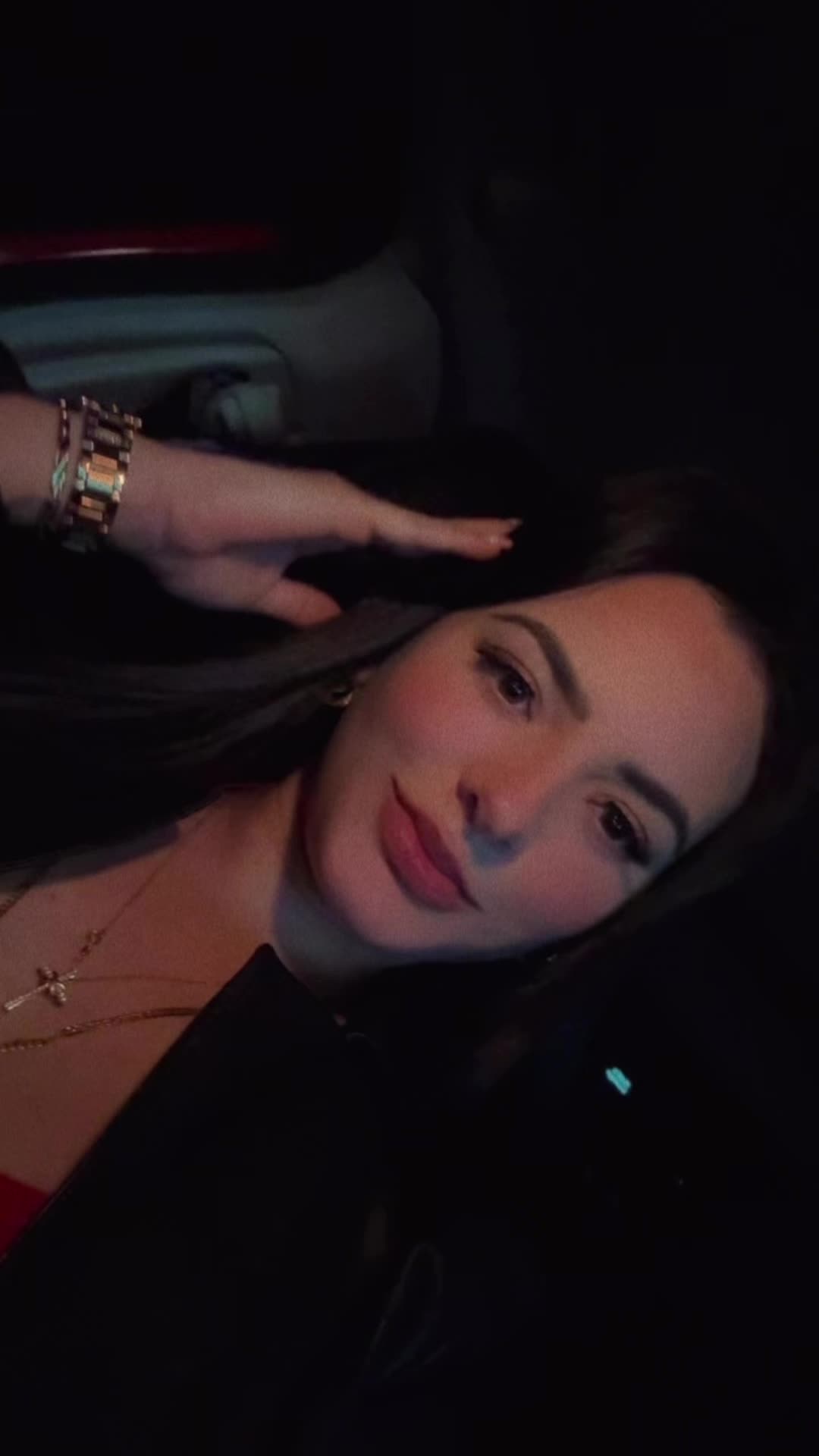 @𝑌𝑖𝑛𝑑𝑟𝑖𝑎 💋