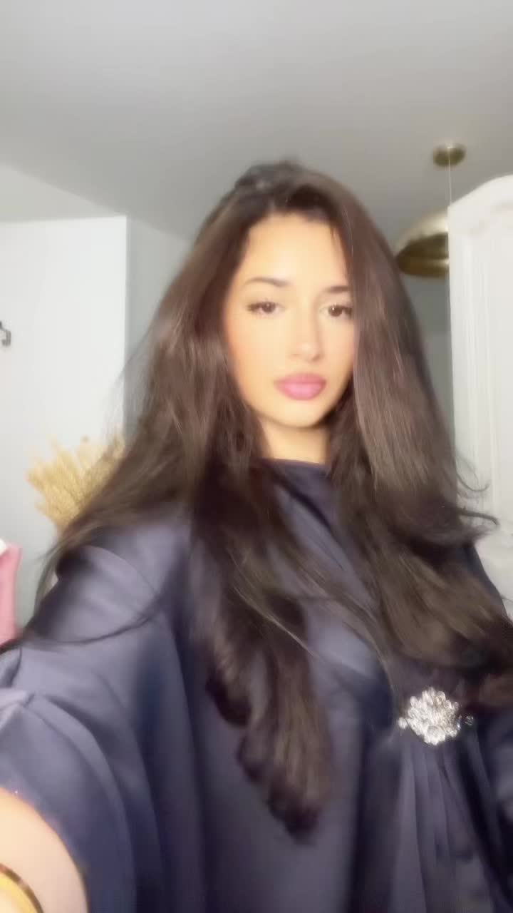 @H B