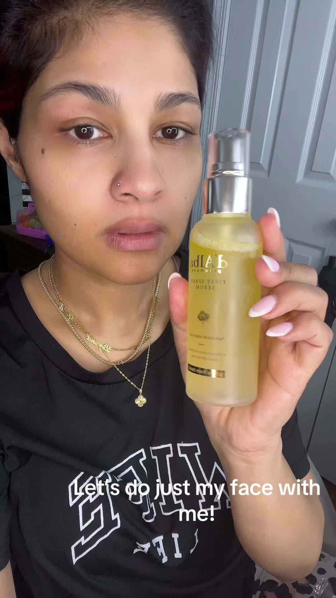 @MakeupLaveena