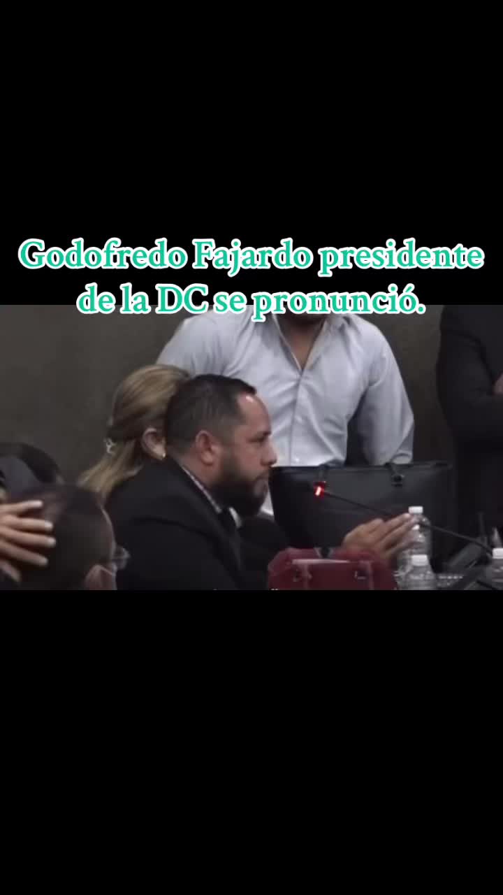 @Elpolitico