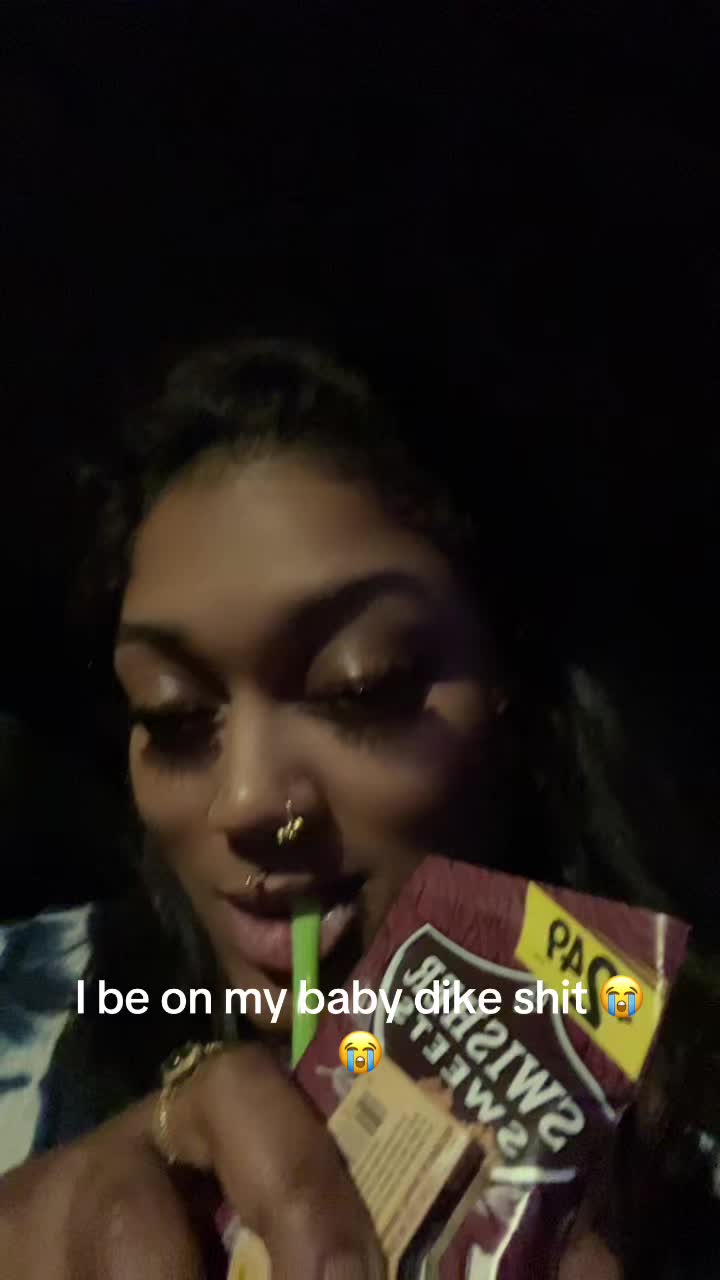 @Sheprettymoody
