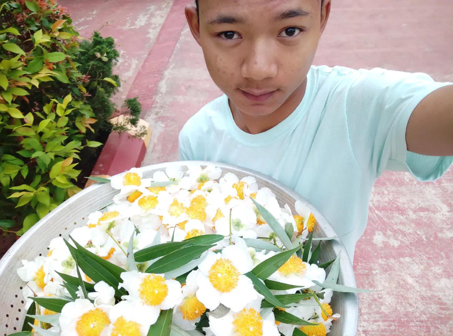 @Thu Ri Ya