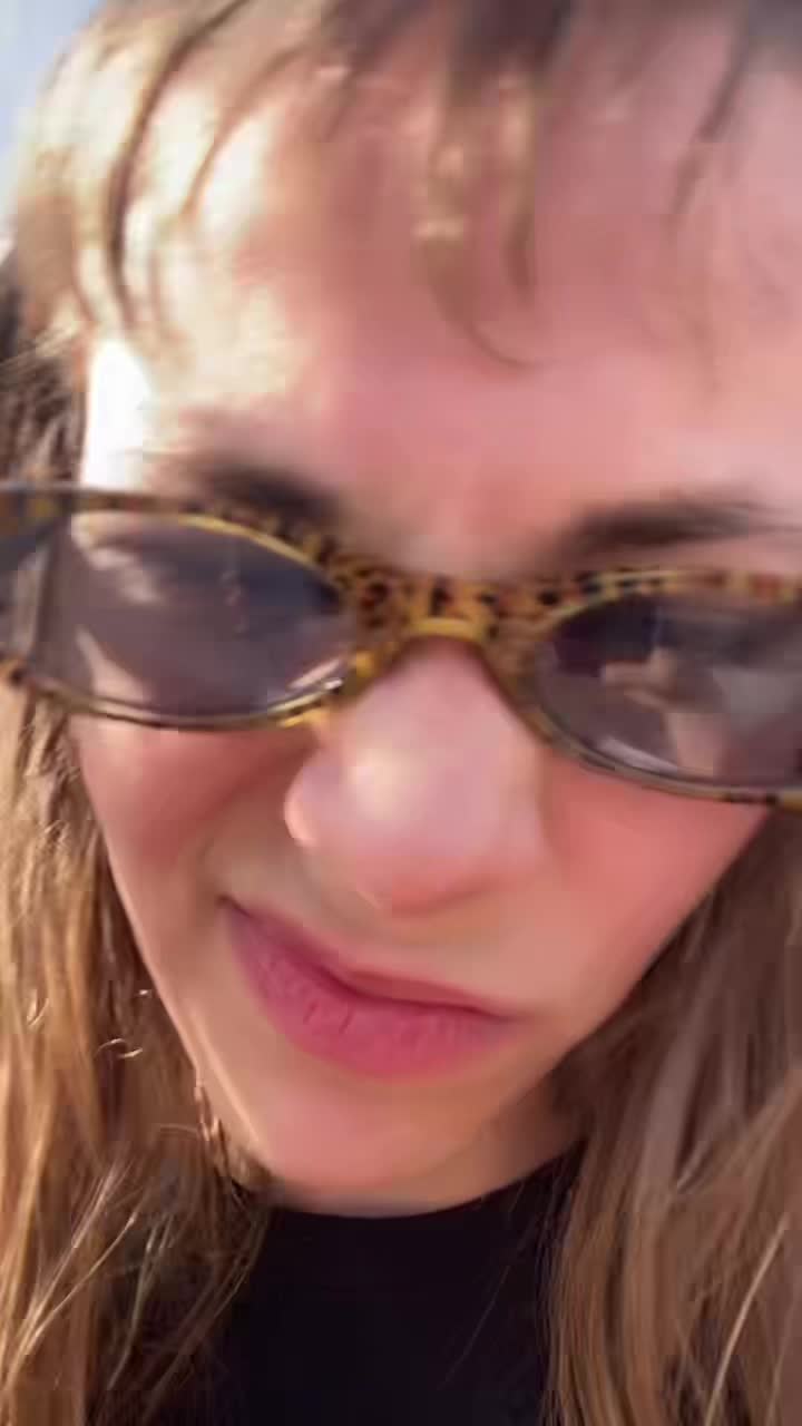 @Gwenny ✌️🤞