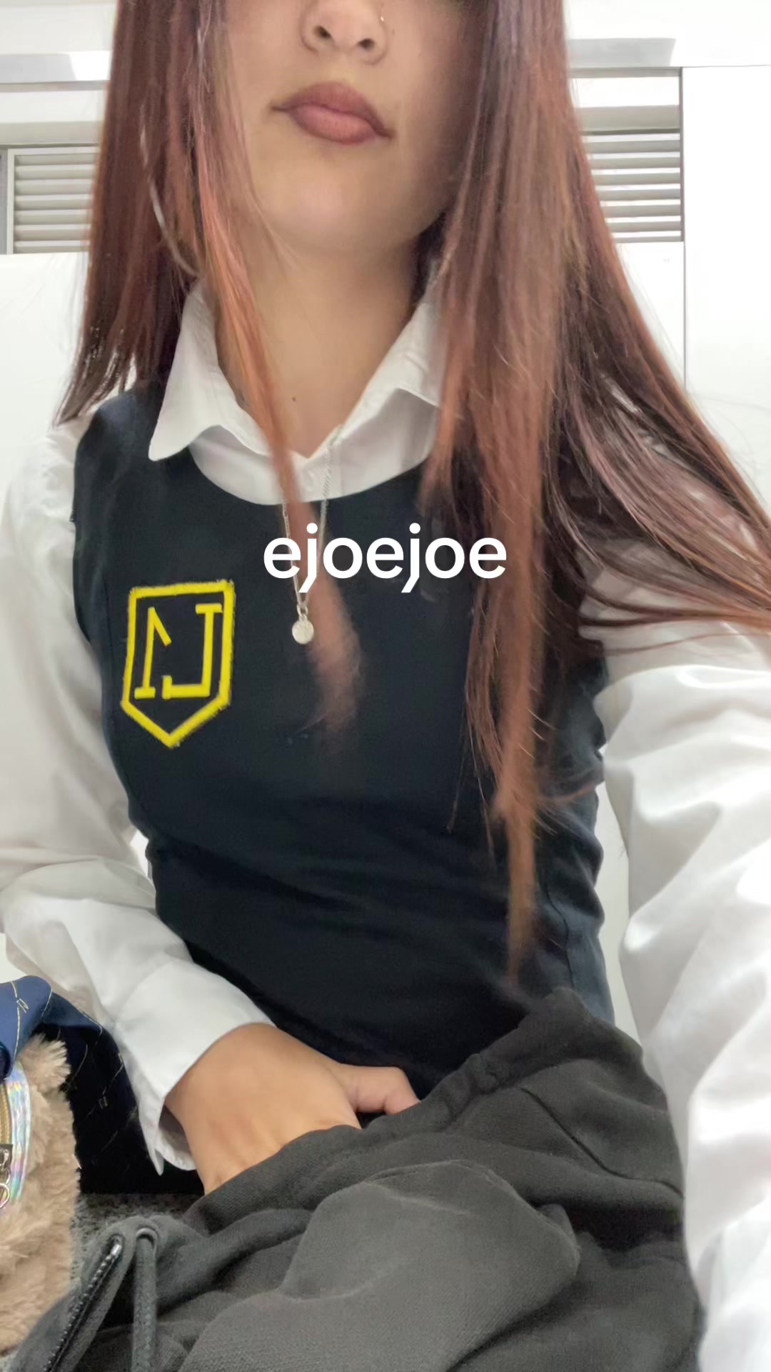 @𝒮𝑜𝒻𝒾𝒶 𝒱𝒶𝓁𝑒𝓃𝓉𝒾𝓃𝒶.