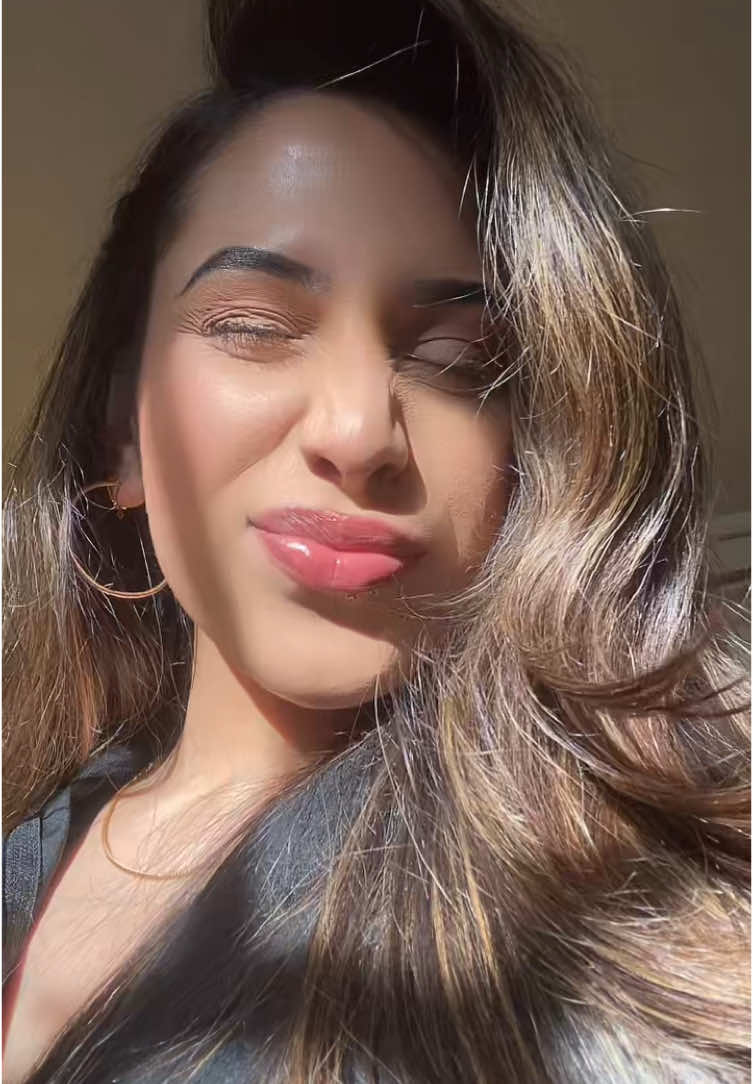 @Khadeza