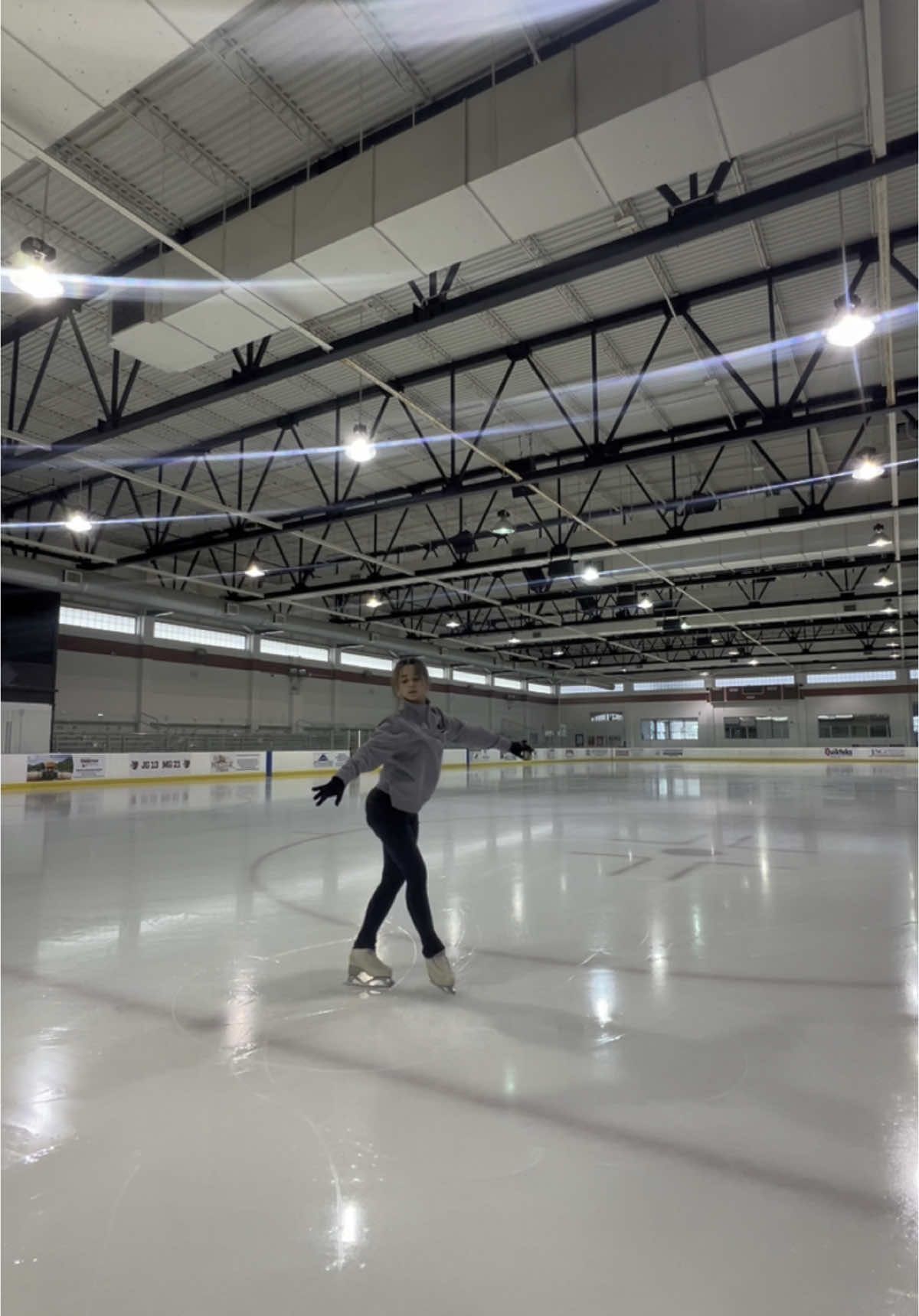 @mia🌟⛸️