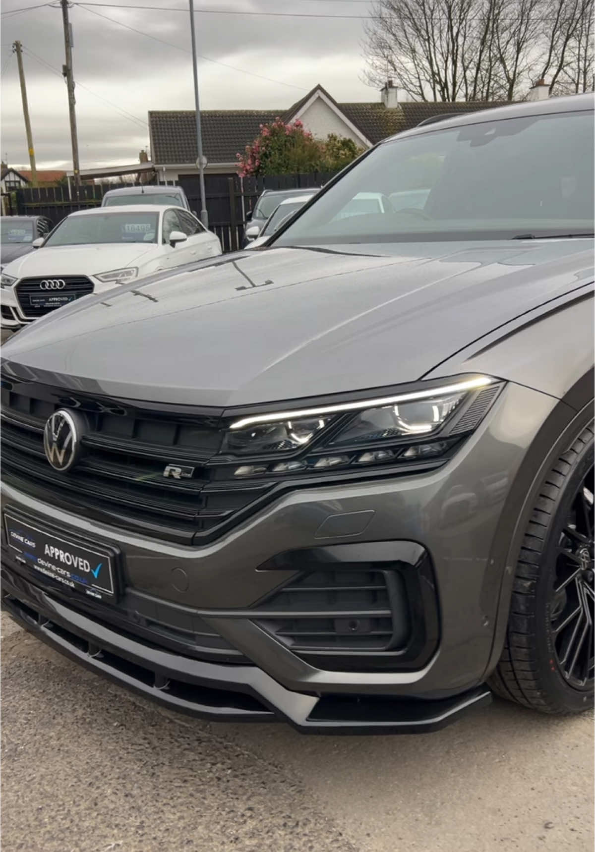@Devine Cars