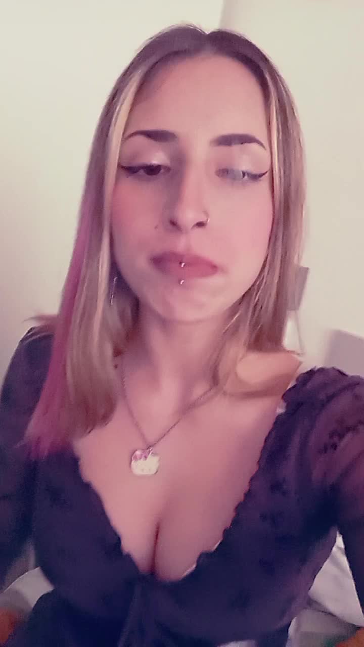 @Sam<3