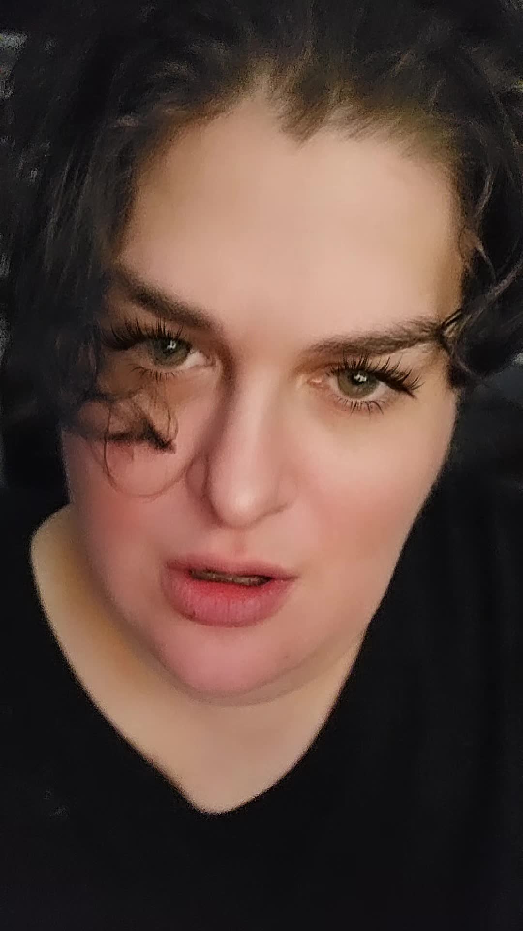 @Mel(An Anti-Fascist)