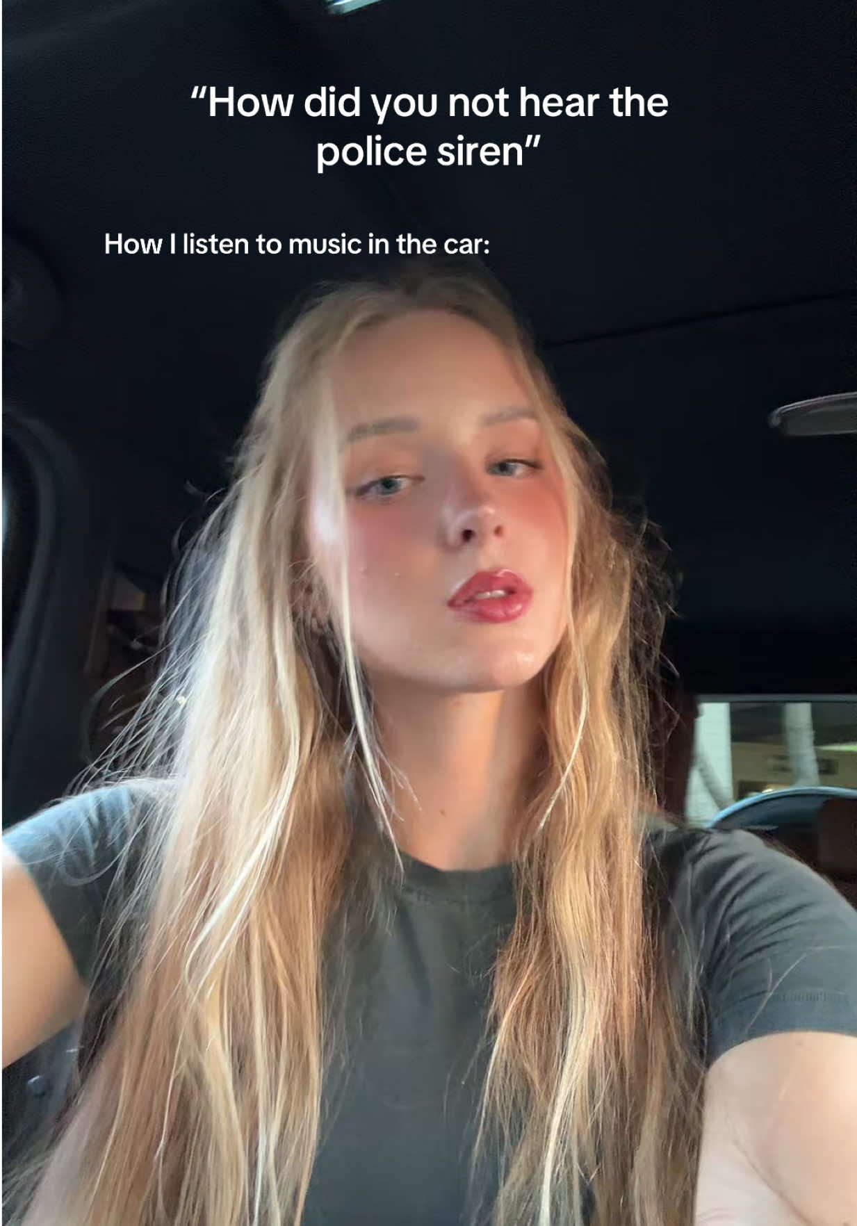 @caroline