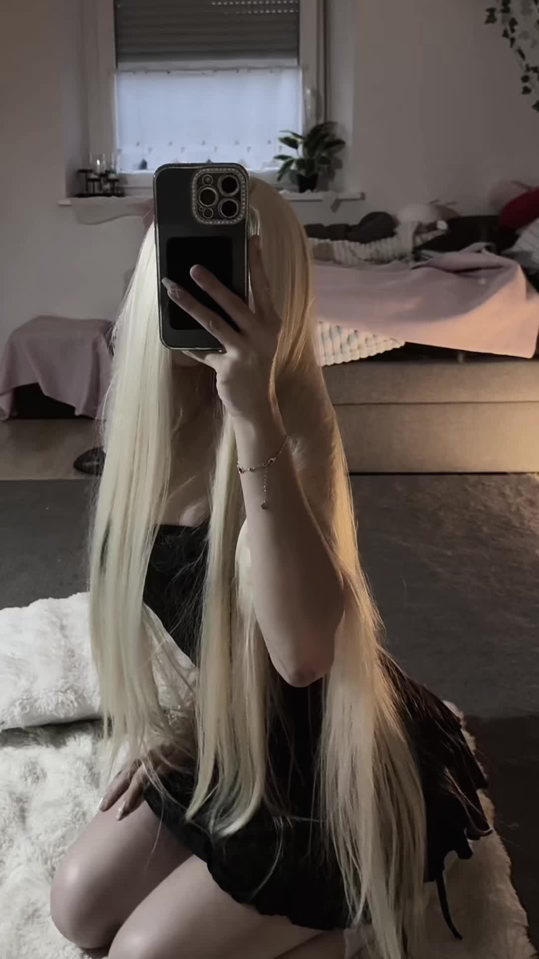 @~:~